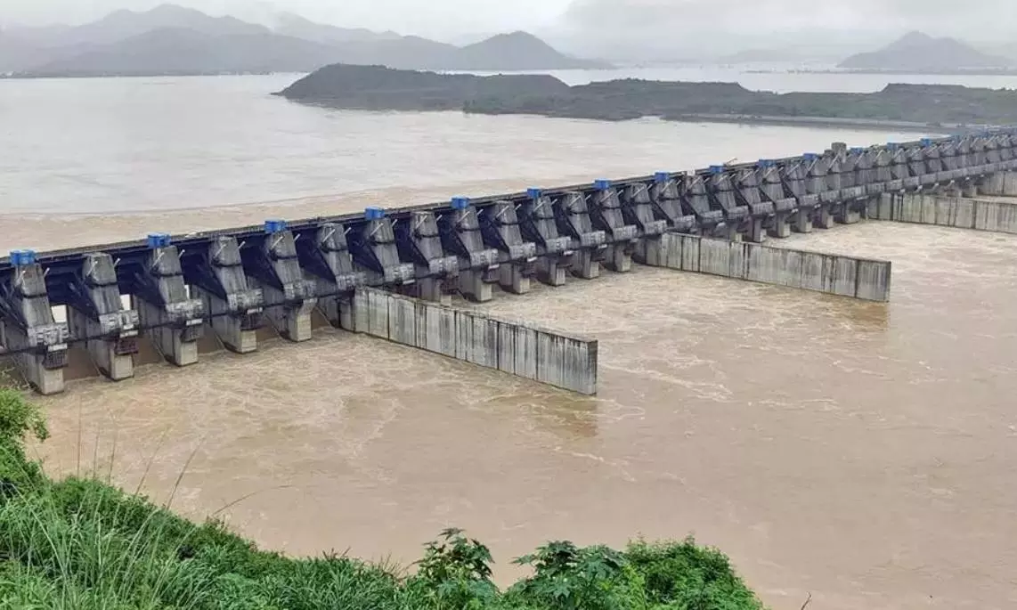 Polavaram Cost Escalation Sparks Fresh Debate: Left Canal Package Estimates Jump by 126%