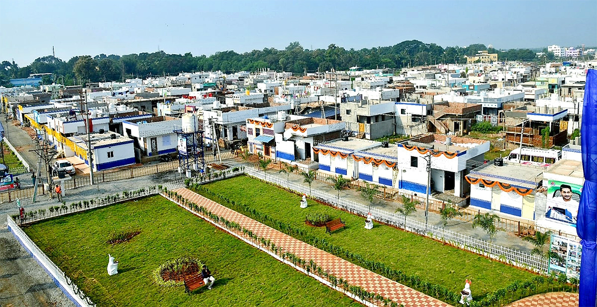 Centre Clarifies AP Housing Data: Highest Number of House Sanctions Approved During Jagan's Tenure