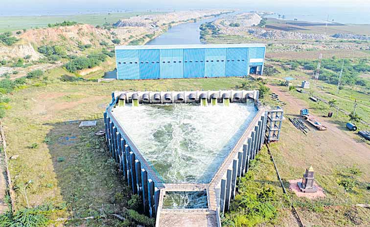 Handri-Neeva (HNSS) Tender Controversy: Allegations of ₹52.35 Crore Loss Spark Political Storm in Andhra Pradesh