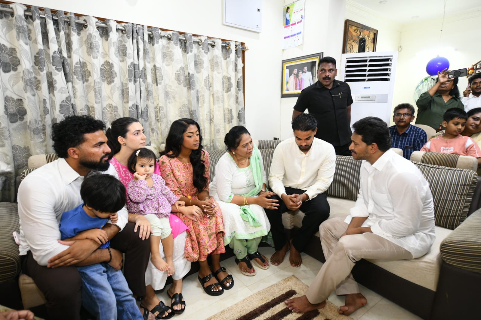 YS Jagan Visits Ongole, Consoles Kakumanu Rajasekhar’s Family